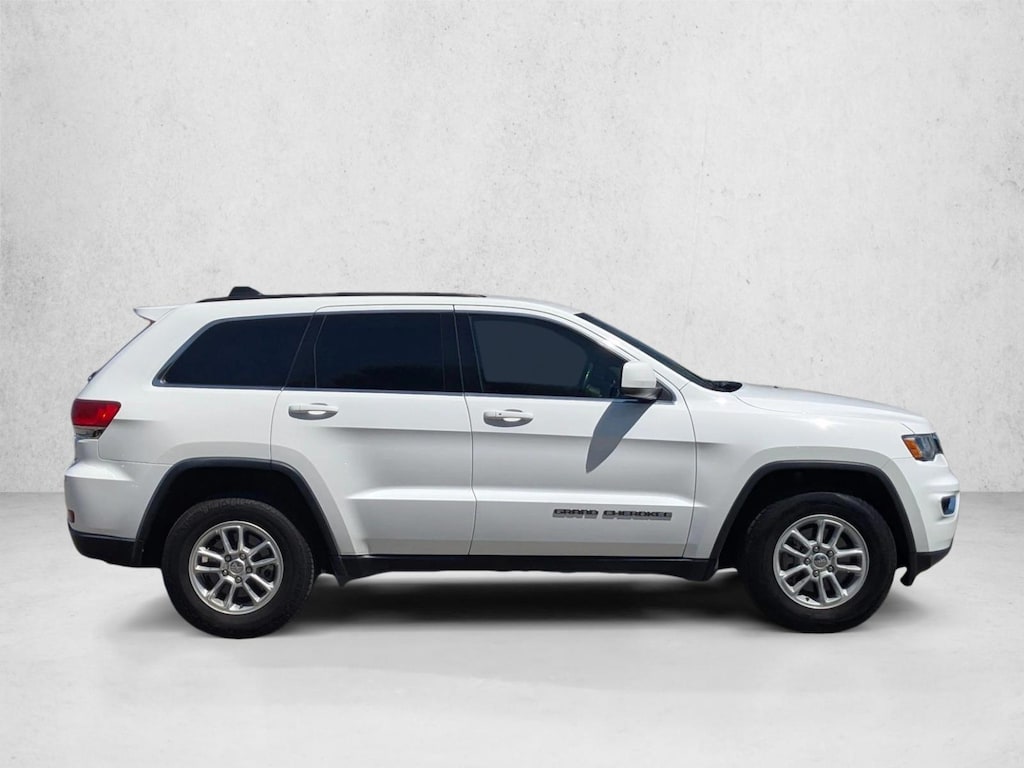 Used 2018 Jeep Grand Cherokee Laredo RWD SUV
