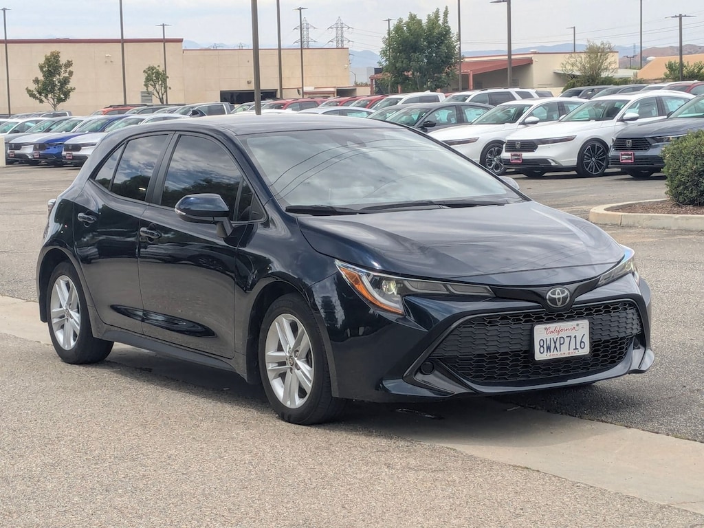 Used 2021 Toyota Corolla Hatchback SE Hatchback