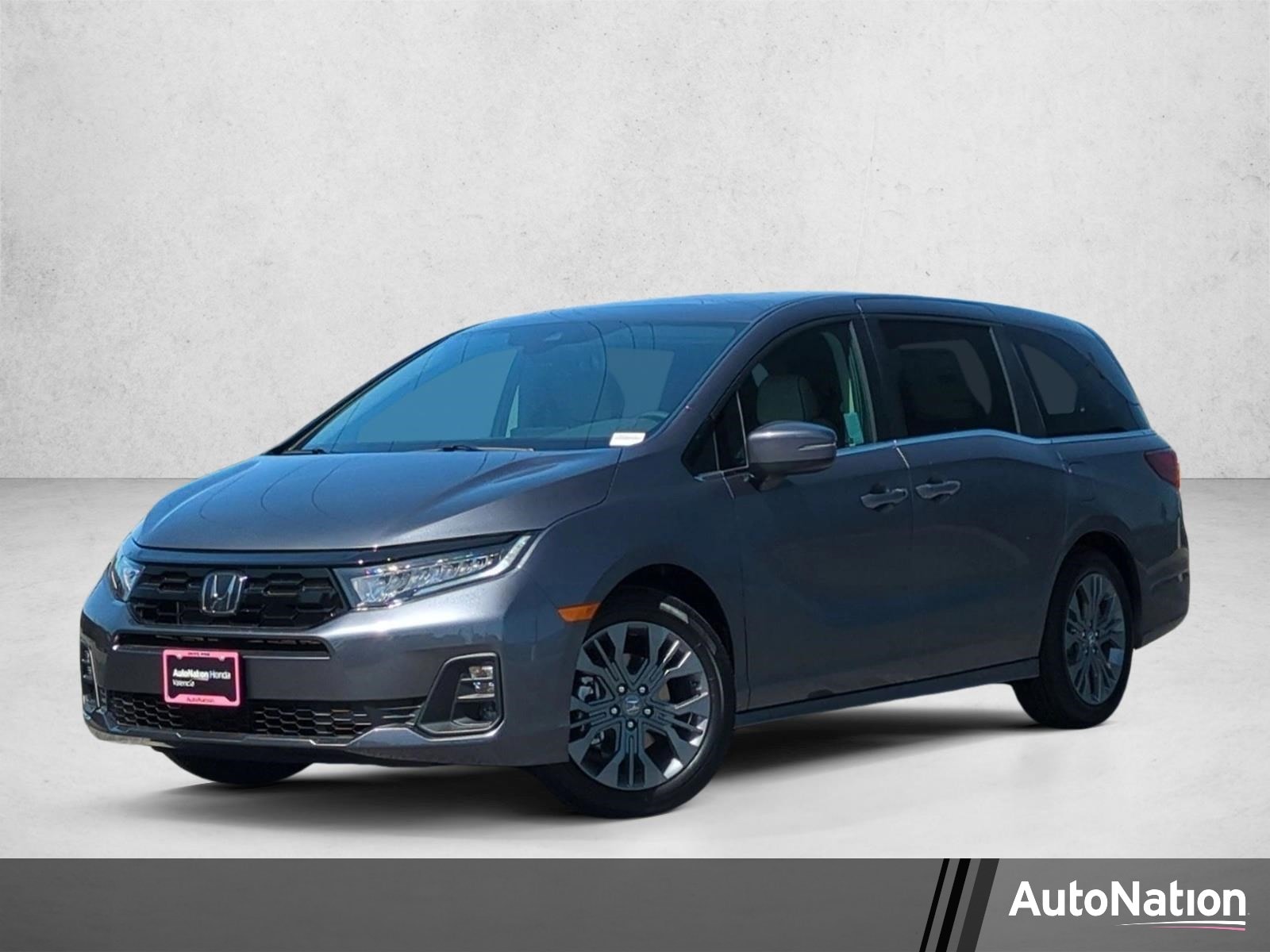 2026 Honda Odyssey Touring's photo