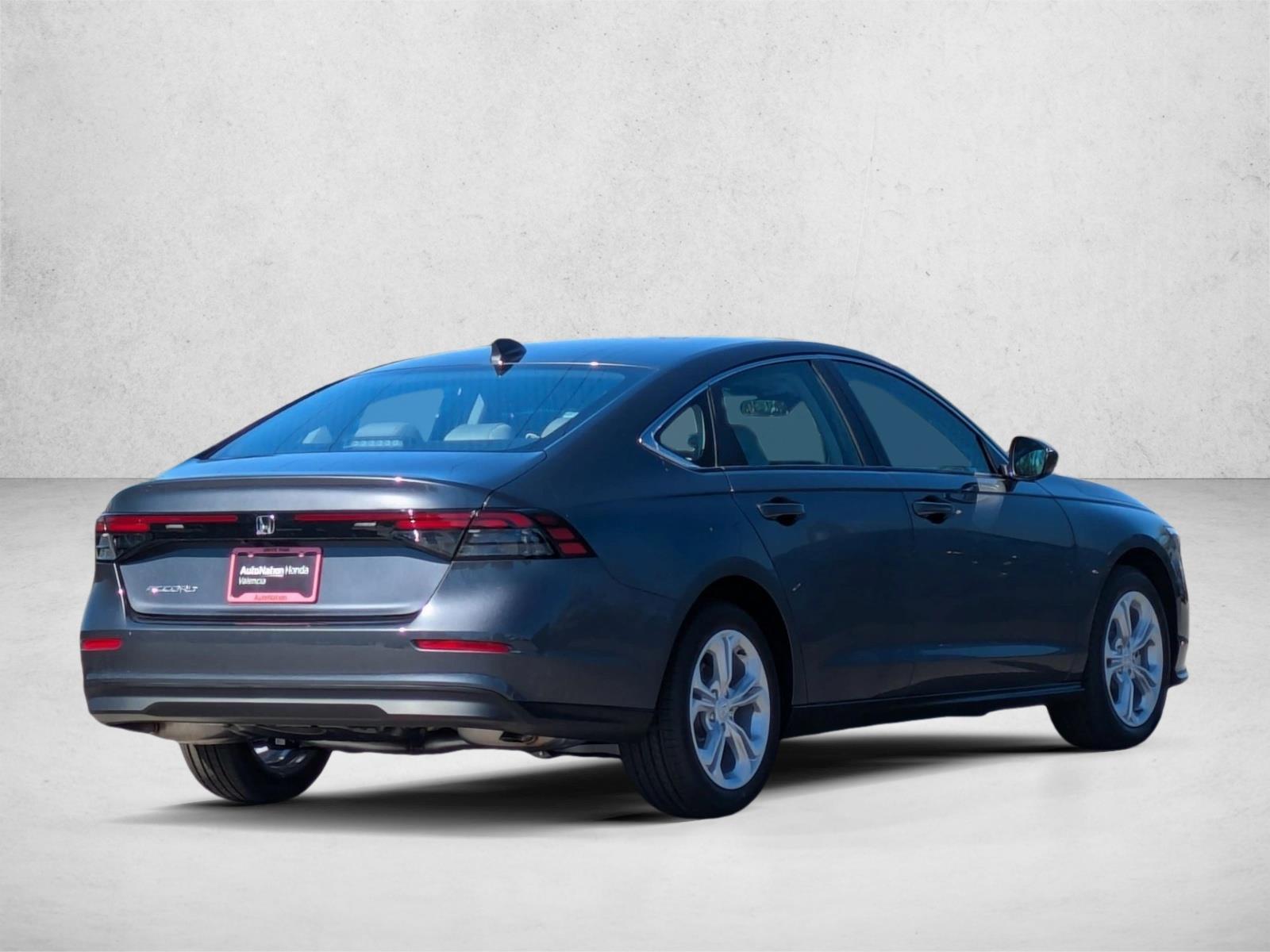 2025 Honda Accord 1.5T LX photo 2