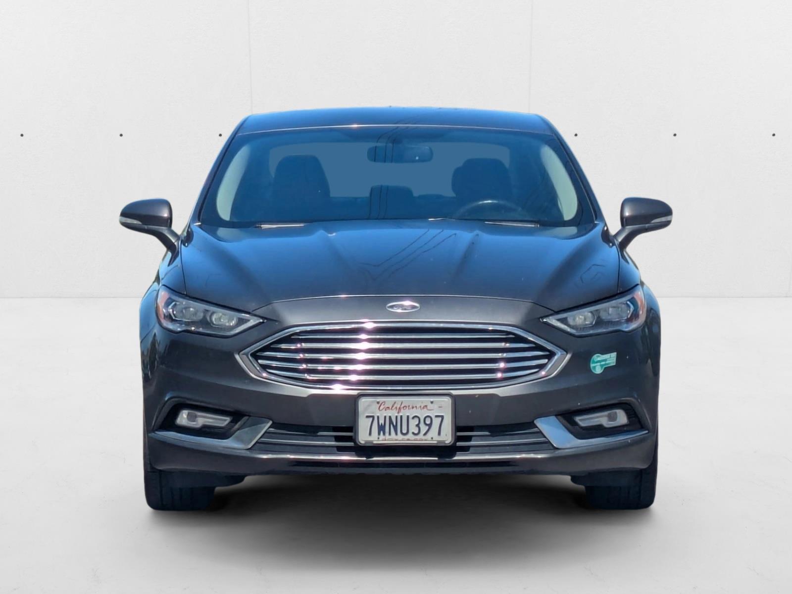 2017 Ford Fusion Energi Titanium photo 2