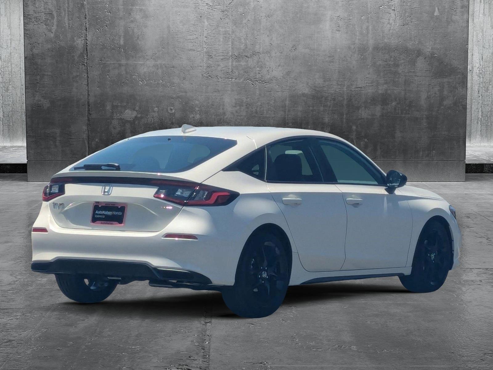 2025 Honda Civic Sport Hatchback photo 2