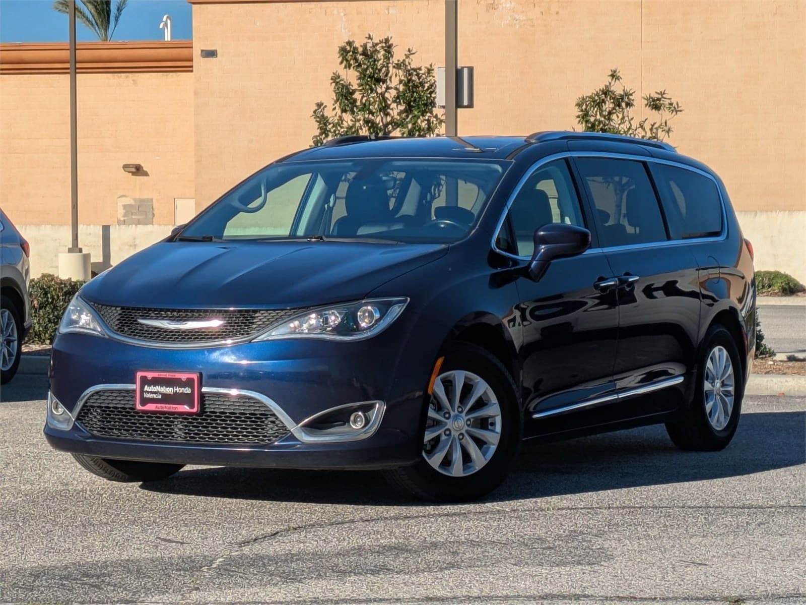 2018 Chrysler Pacifica Touring L Plus's photo