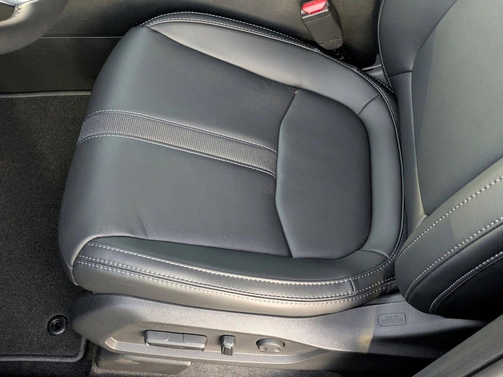 New 2025 Honda Pilot Touring SUV