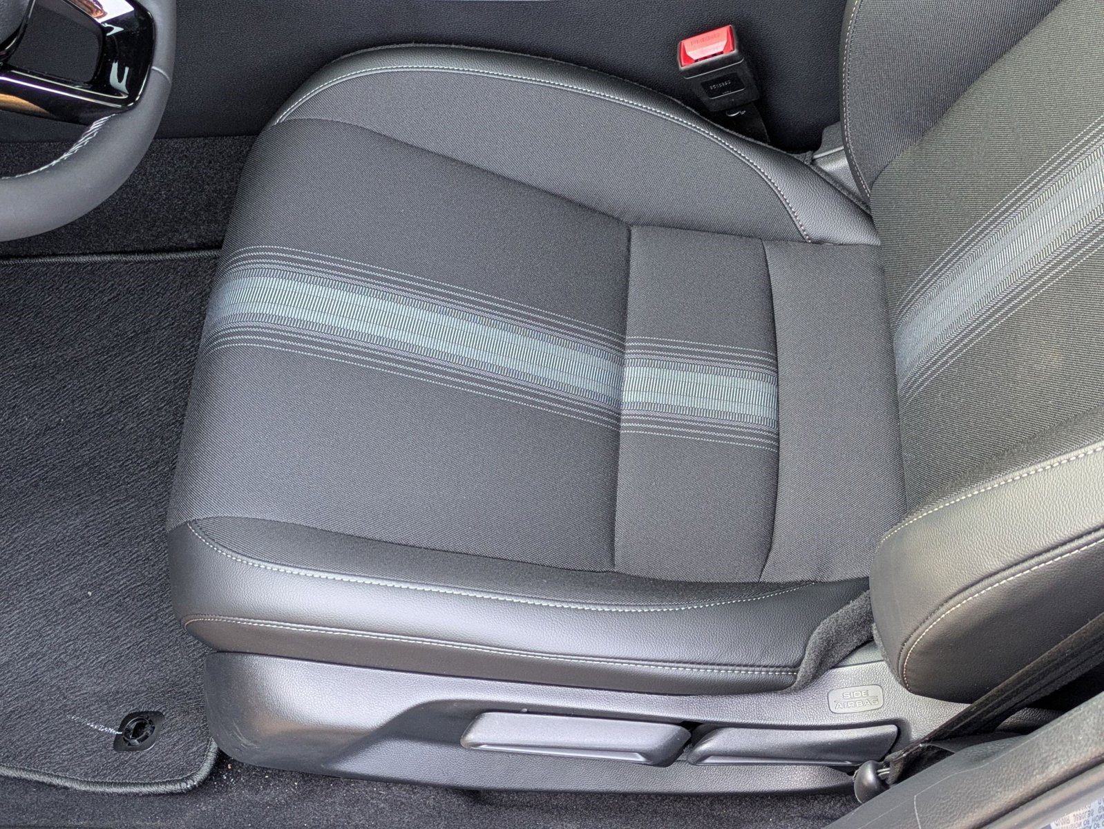 2026 Honda Civic Sport photo 4