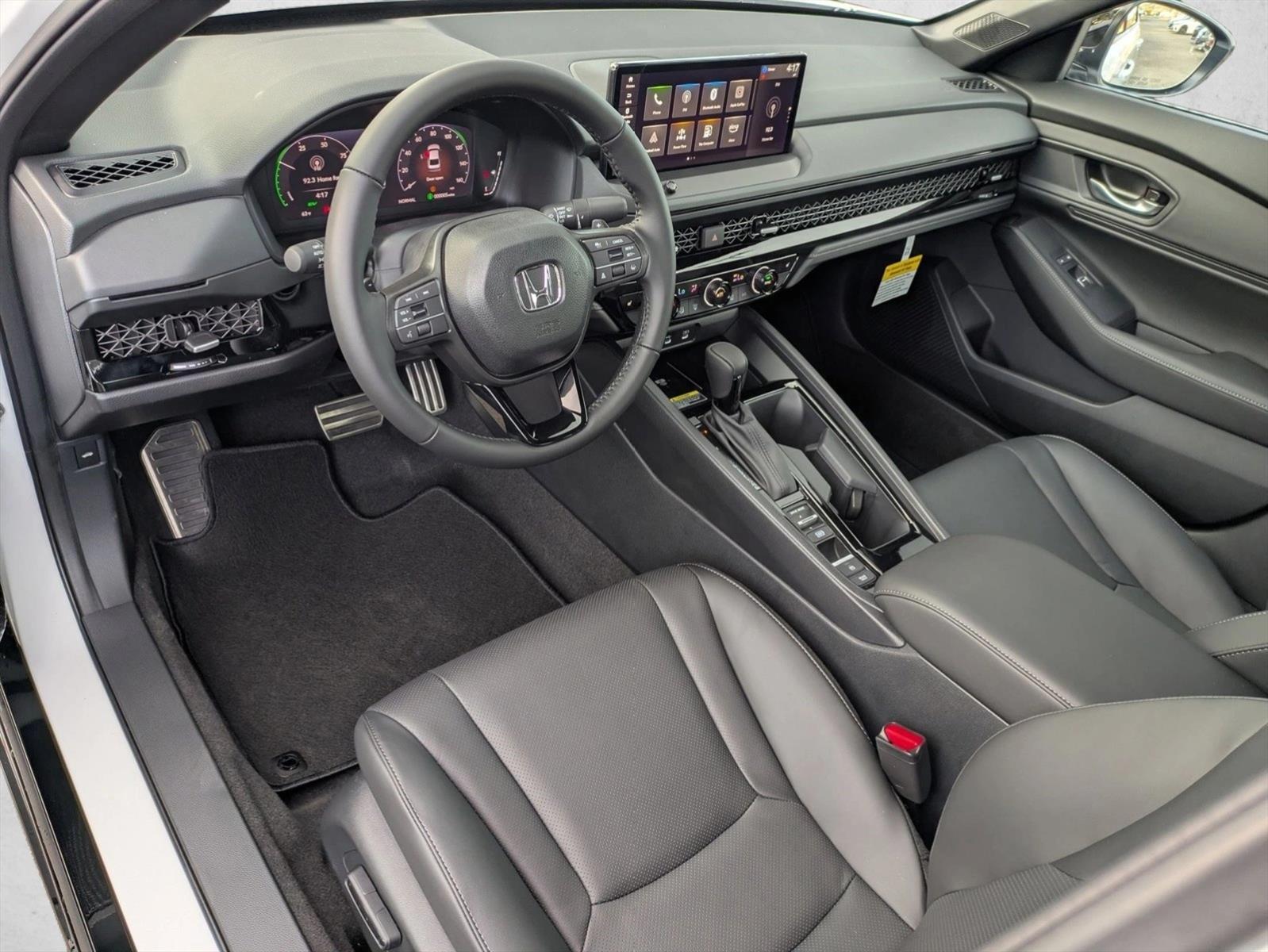 2025 Honda Accord Hybrid Sport-L photo 3