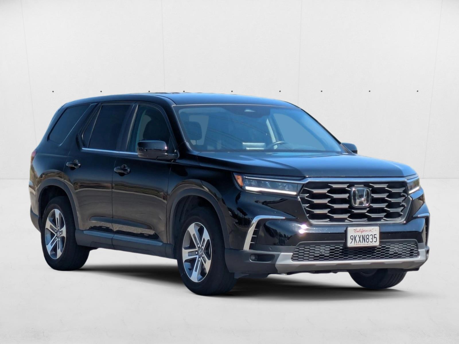 2024 Honda Pilot EX-L photo 3