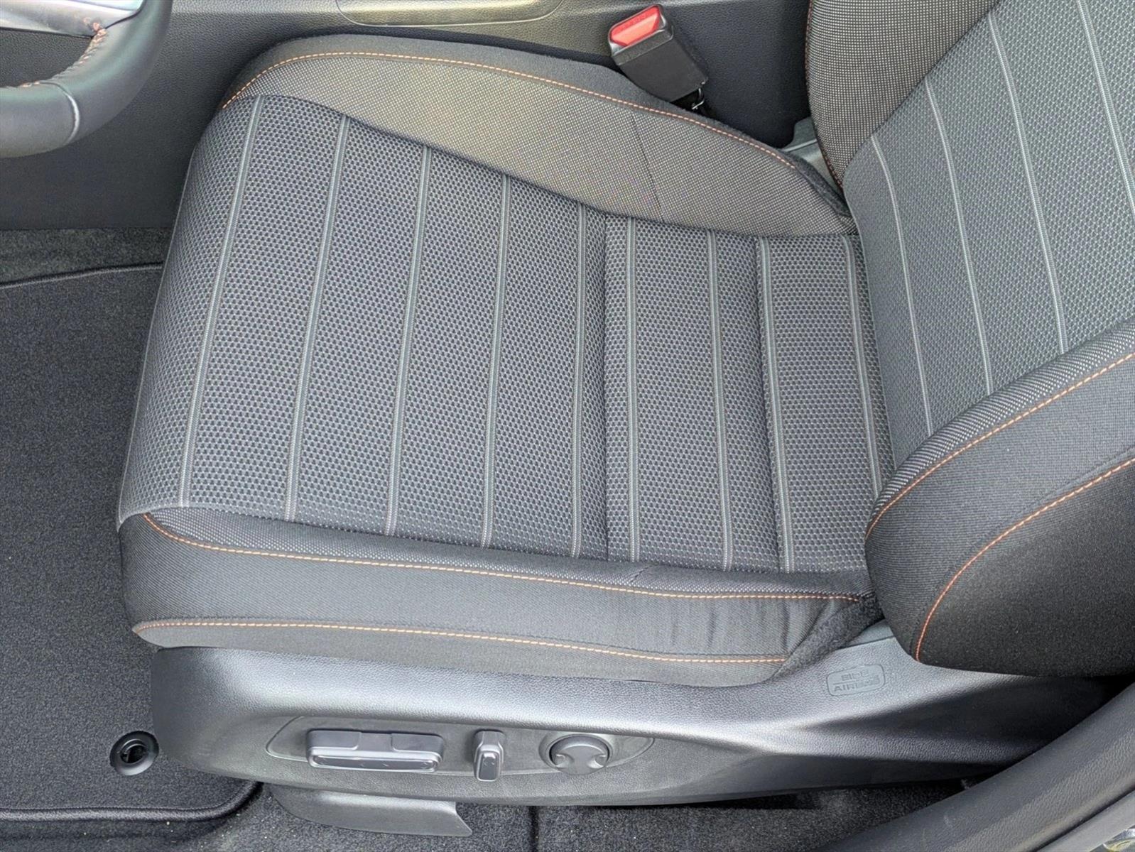 2026 Honda CR-V Hybrid Sport photo 4