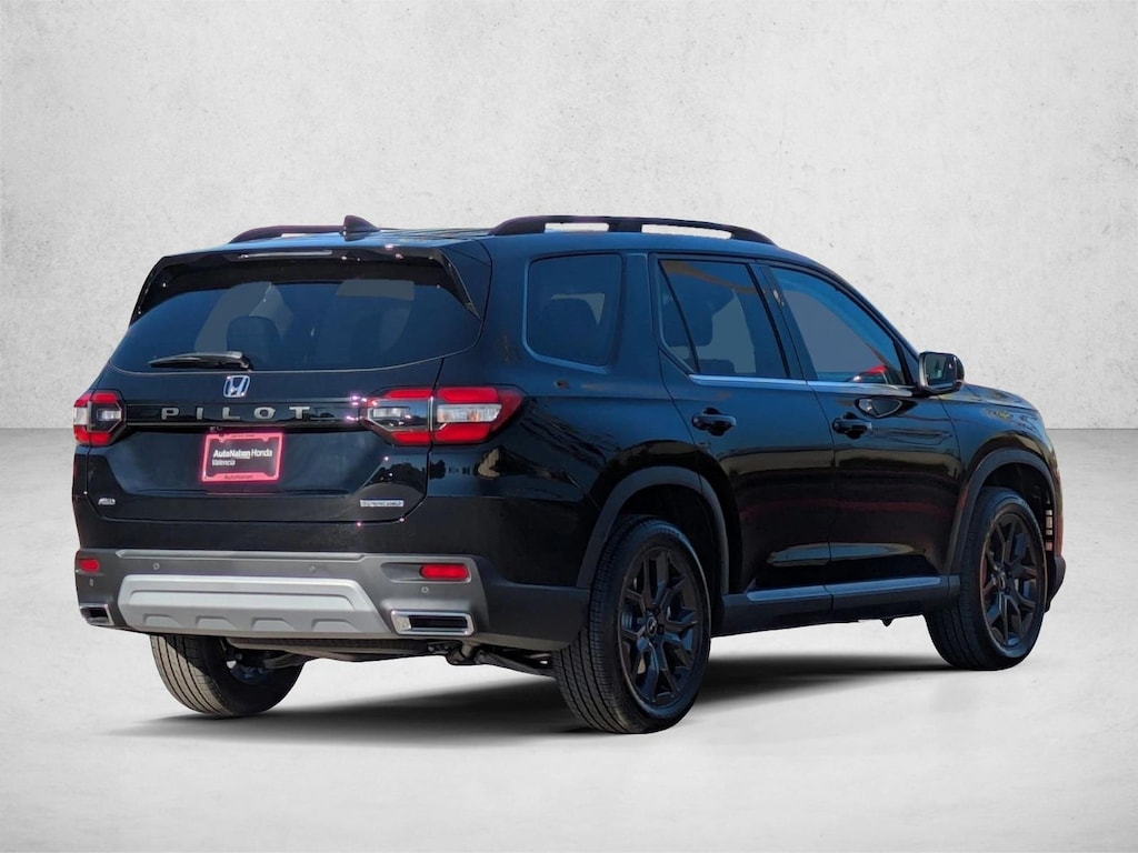 New 2025 Honda Pilot Touring+ SUV