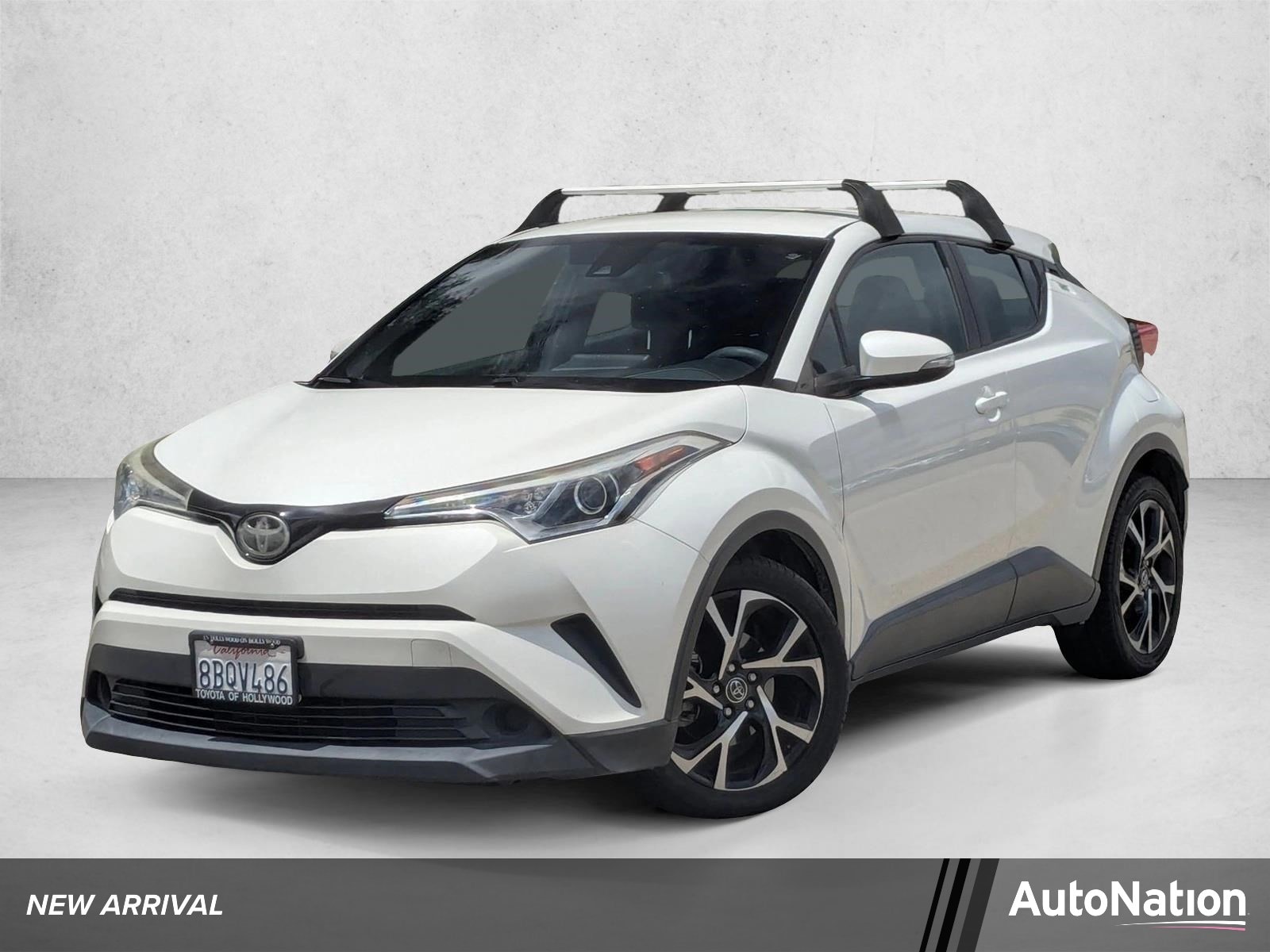 2018 Toyota C-HR XLE's photo