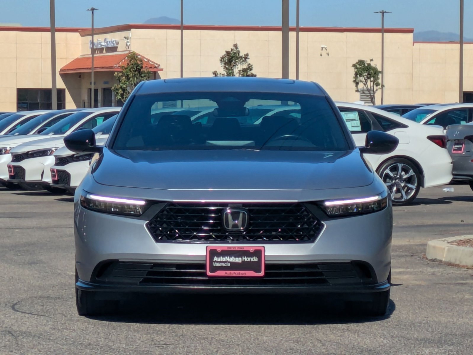 2023 Honda Accord Hybrid Sport photo 2
