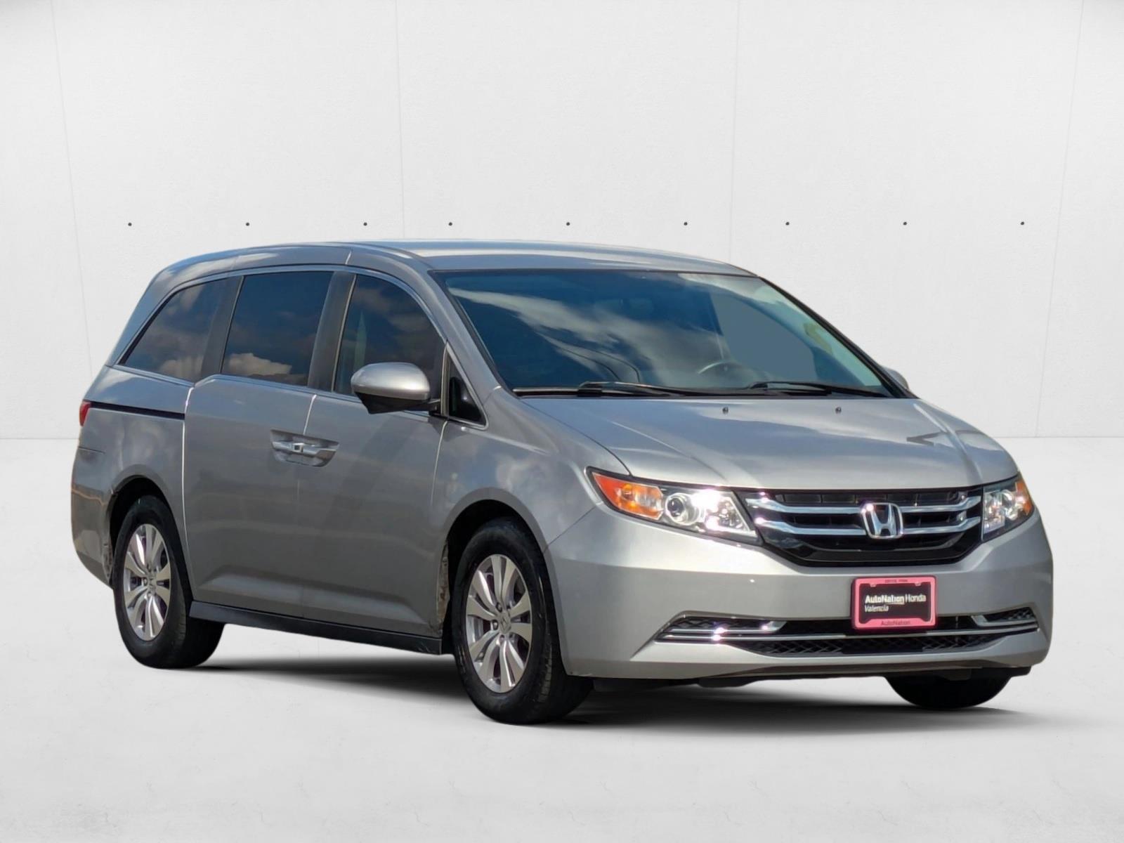 2017 Honda Odyssey EX photo 3