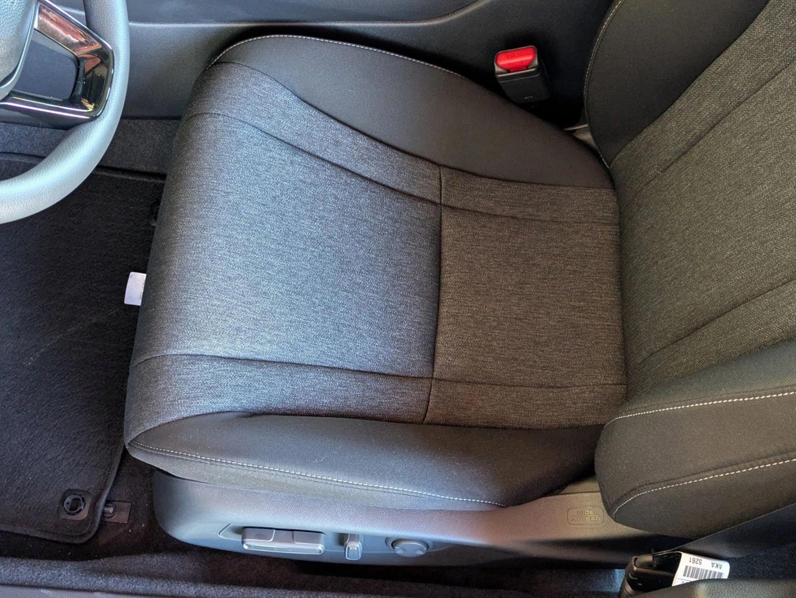 2025 Honda Accord SE photo 4