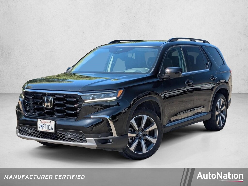 Certified 2025 Honda Pilot Elite SUV