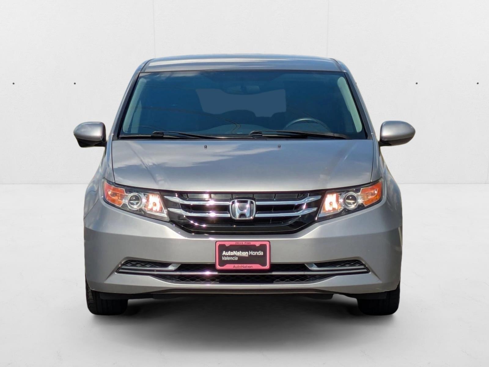 2017 Honda Odyssey EX photo 2