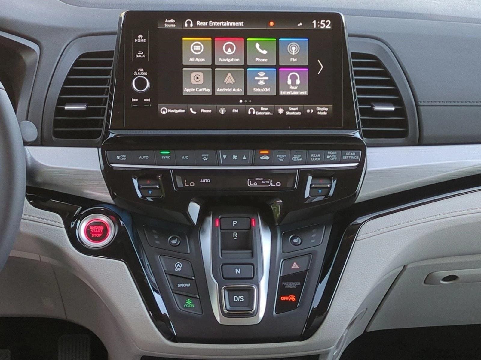 2026 Honda Odyssey Touring - Photo 12