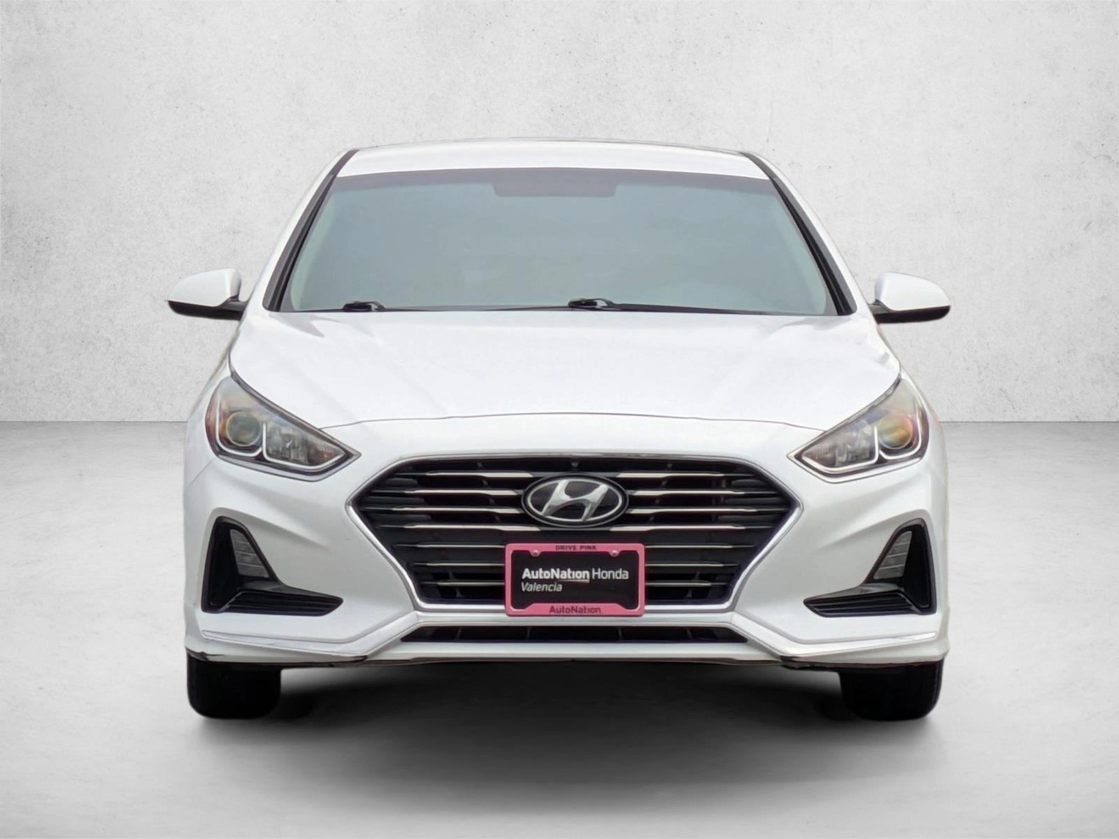 2019 Hyundai Sonata SE photo 2