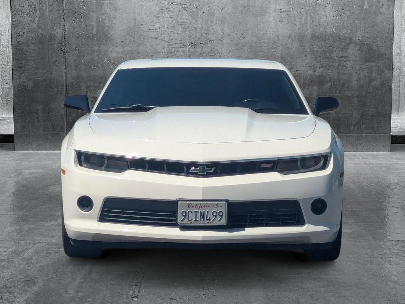 Used 2015 Chevrolet Camaro 2LT with VIN 2G1FF1E31F9302552 for sale in Valencia, CA