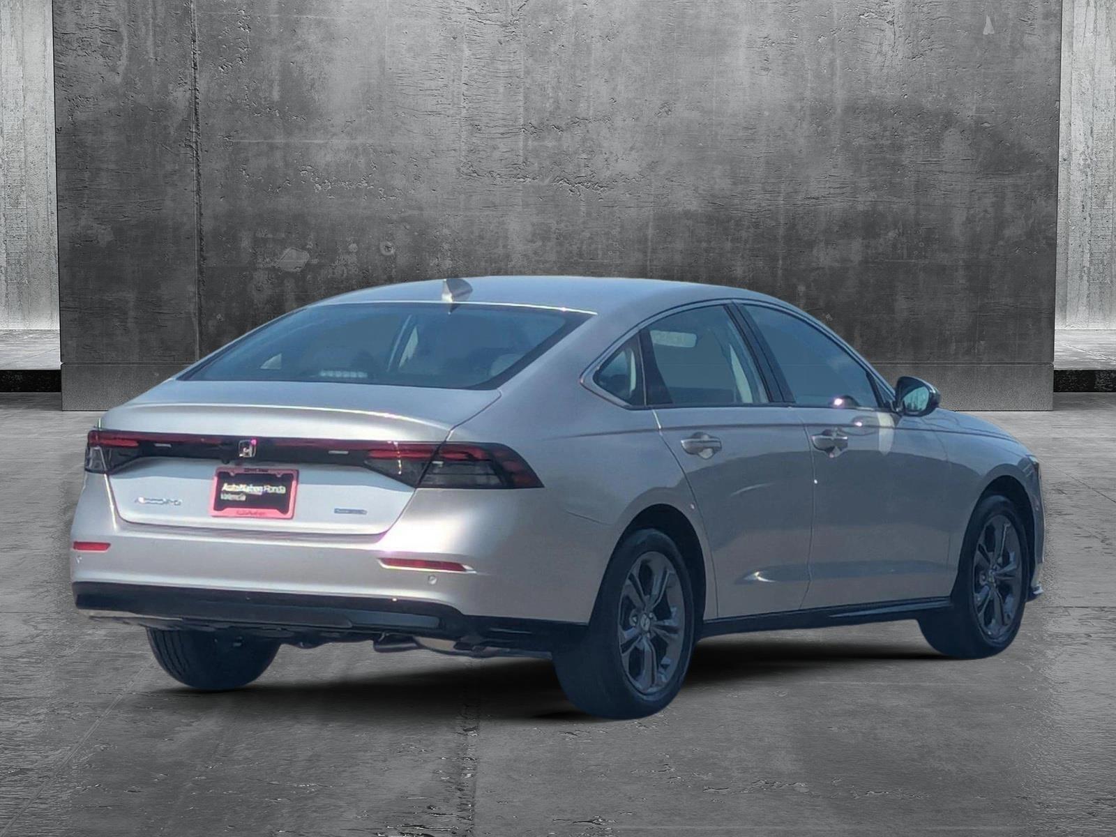 2025 Honda Accord Hybrid EX-L photo 2