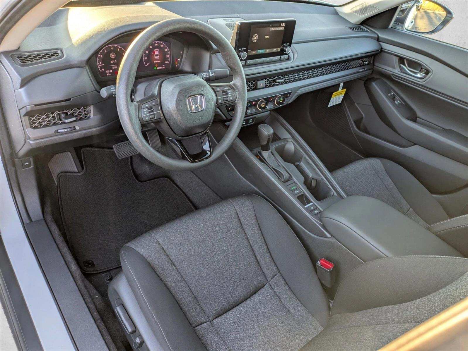 2025 Honda Accord SE photo 3