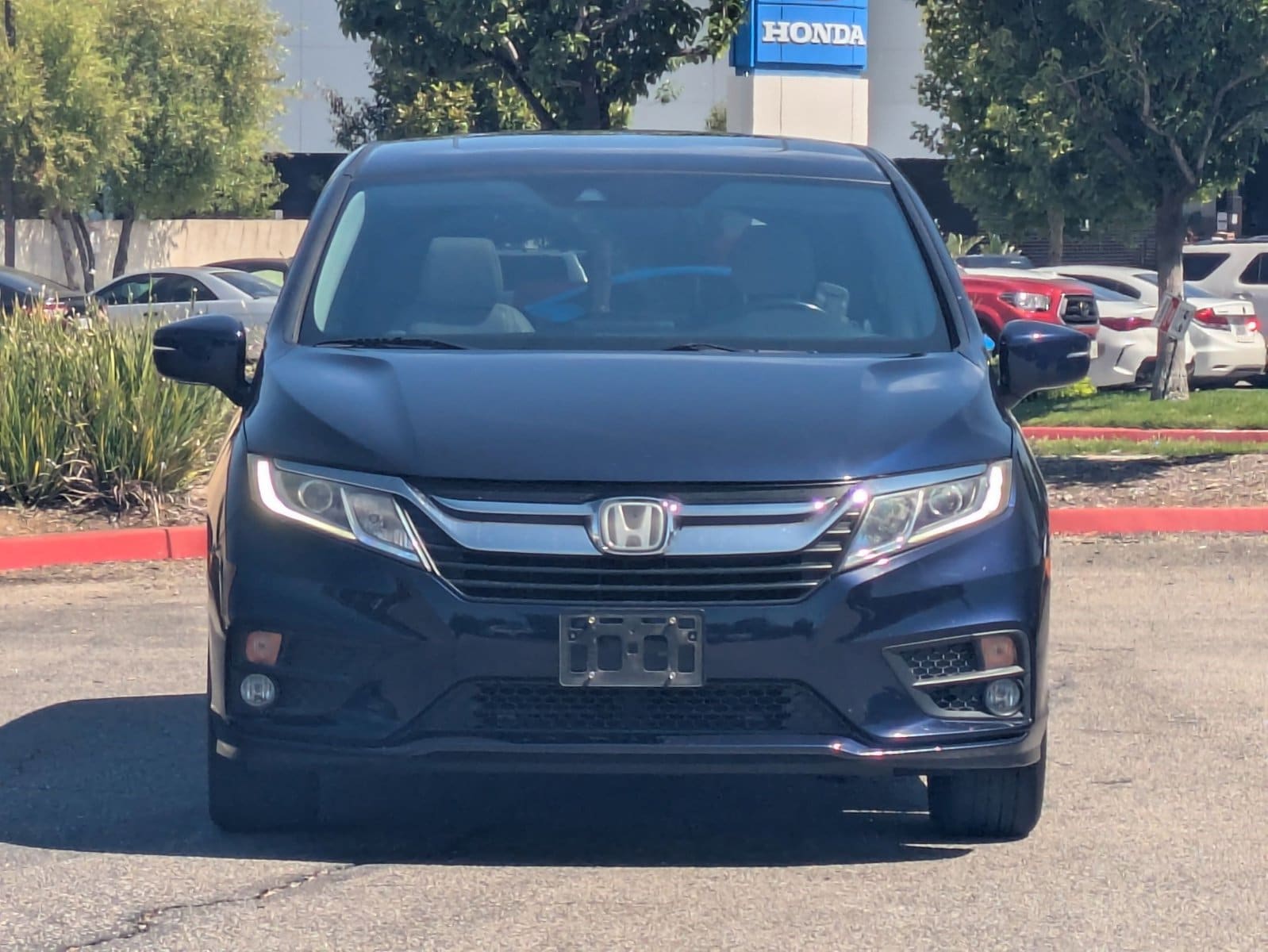 Used 2018 Honda Odyssey EX-L with VIN 5FNRL6H79JB073986 for sale in Valencia, CA