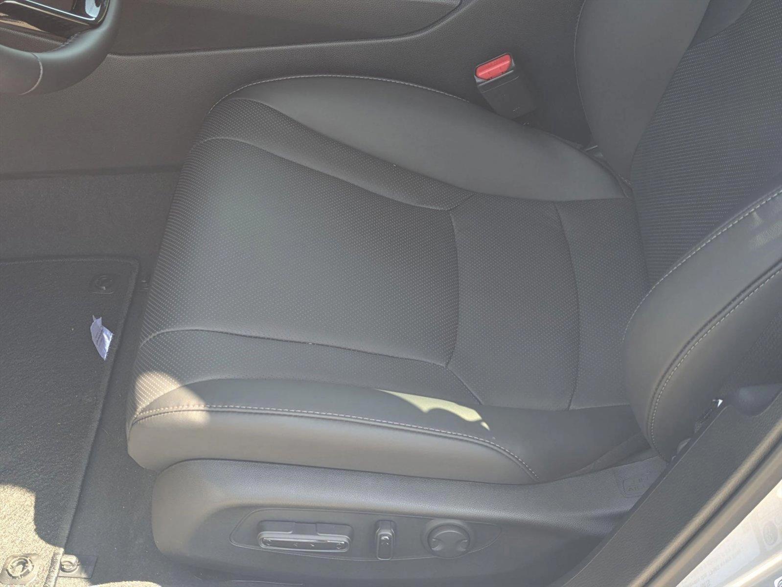 2025 Honda Accord Hybrid EX-L photo 4