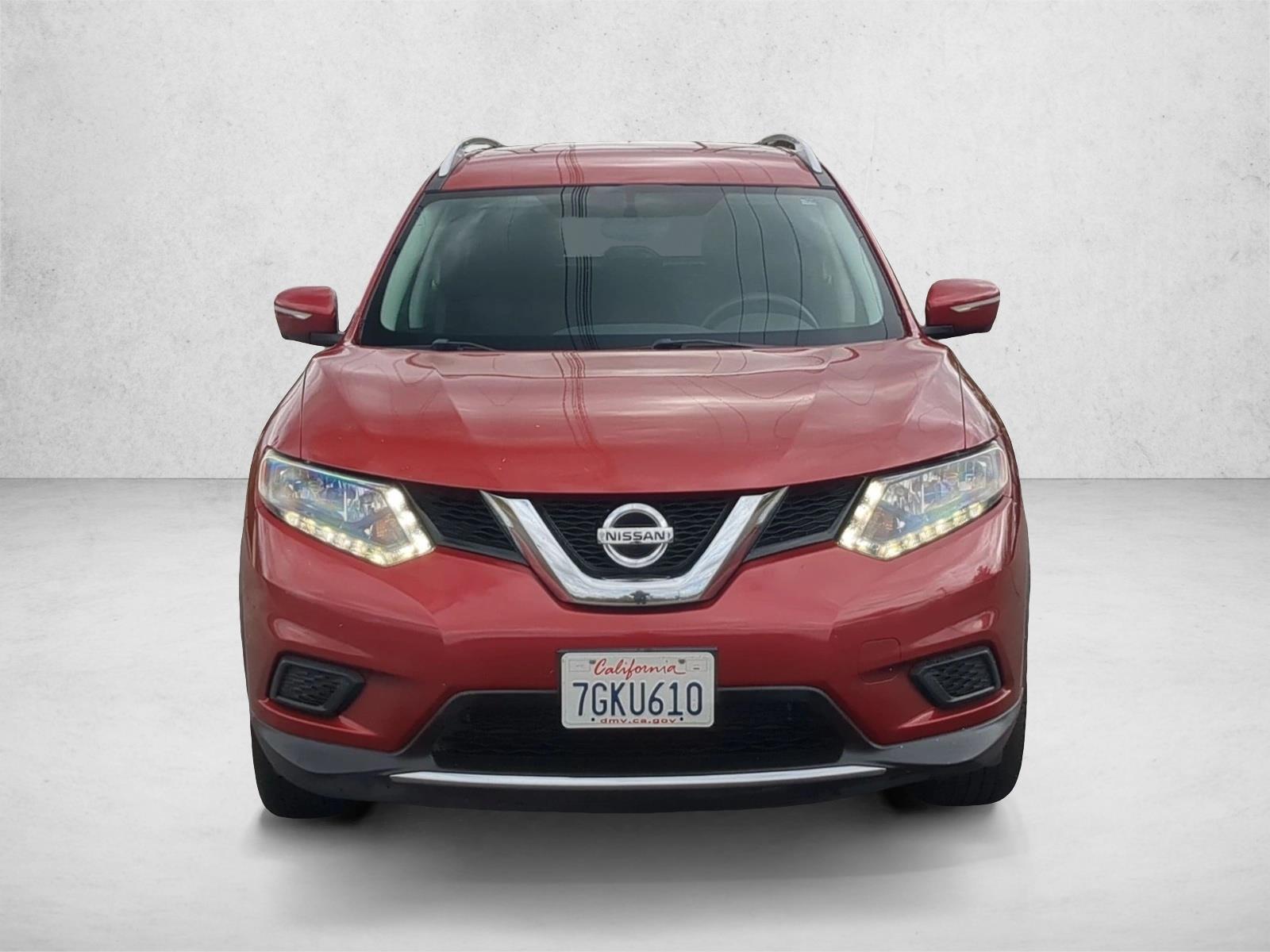 Used 2014 Nissan Rogue SV with VIN 5N1AT2MT7EC868686 for sale in Santa Clarita, CA