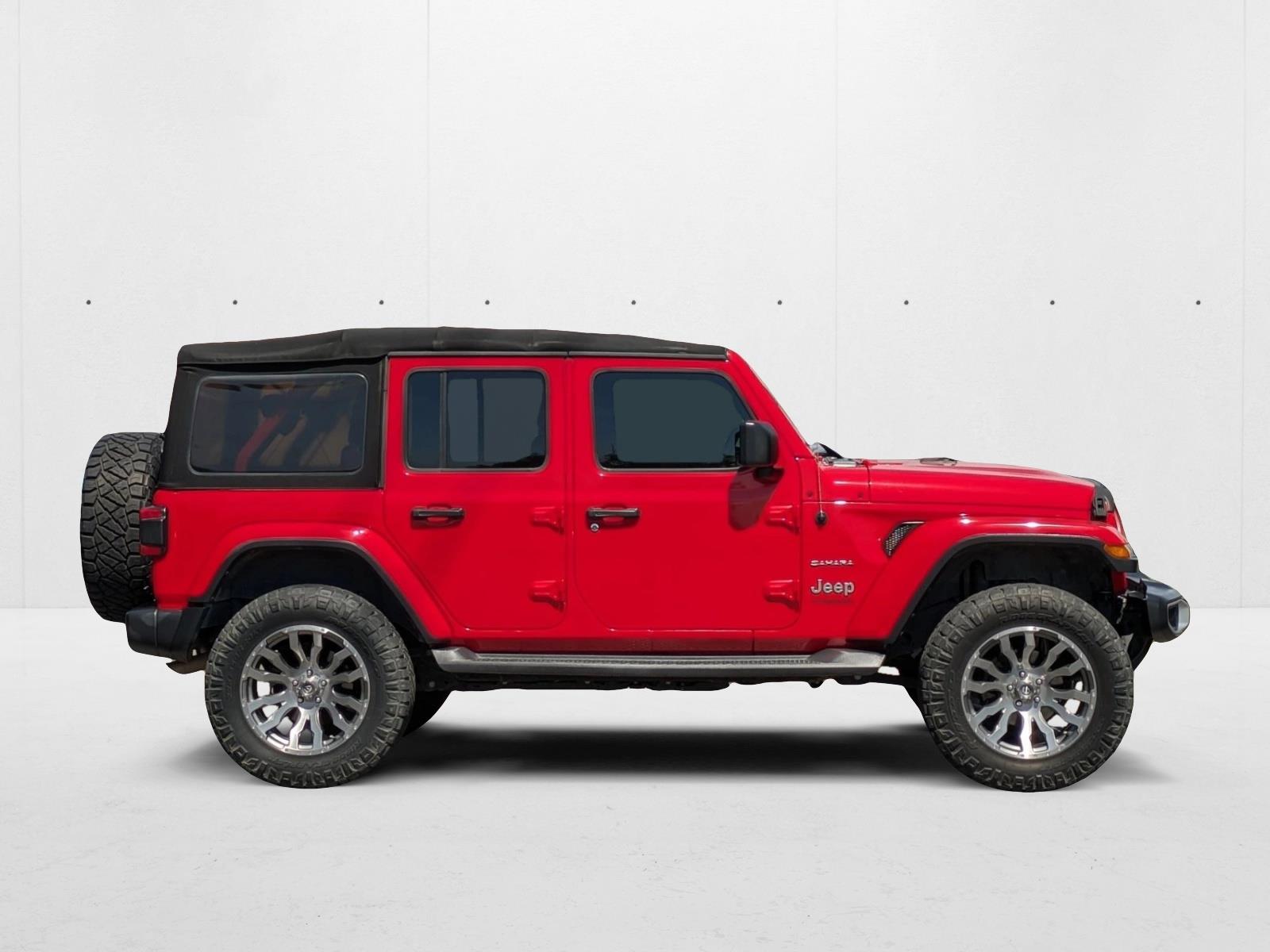 2018 Jeep Wrangler Unlimited Sahara photo 4