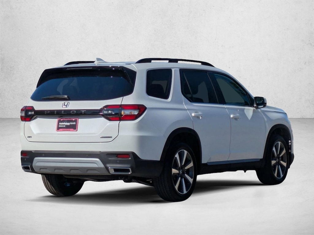 New 2025 Honda Pilot Touring SUV