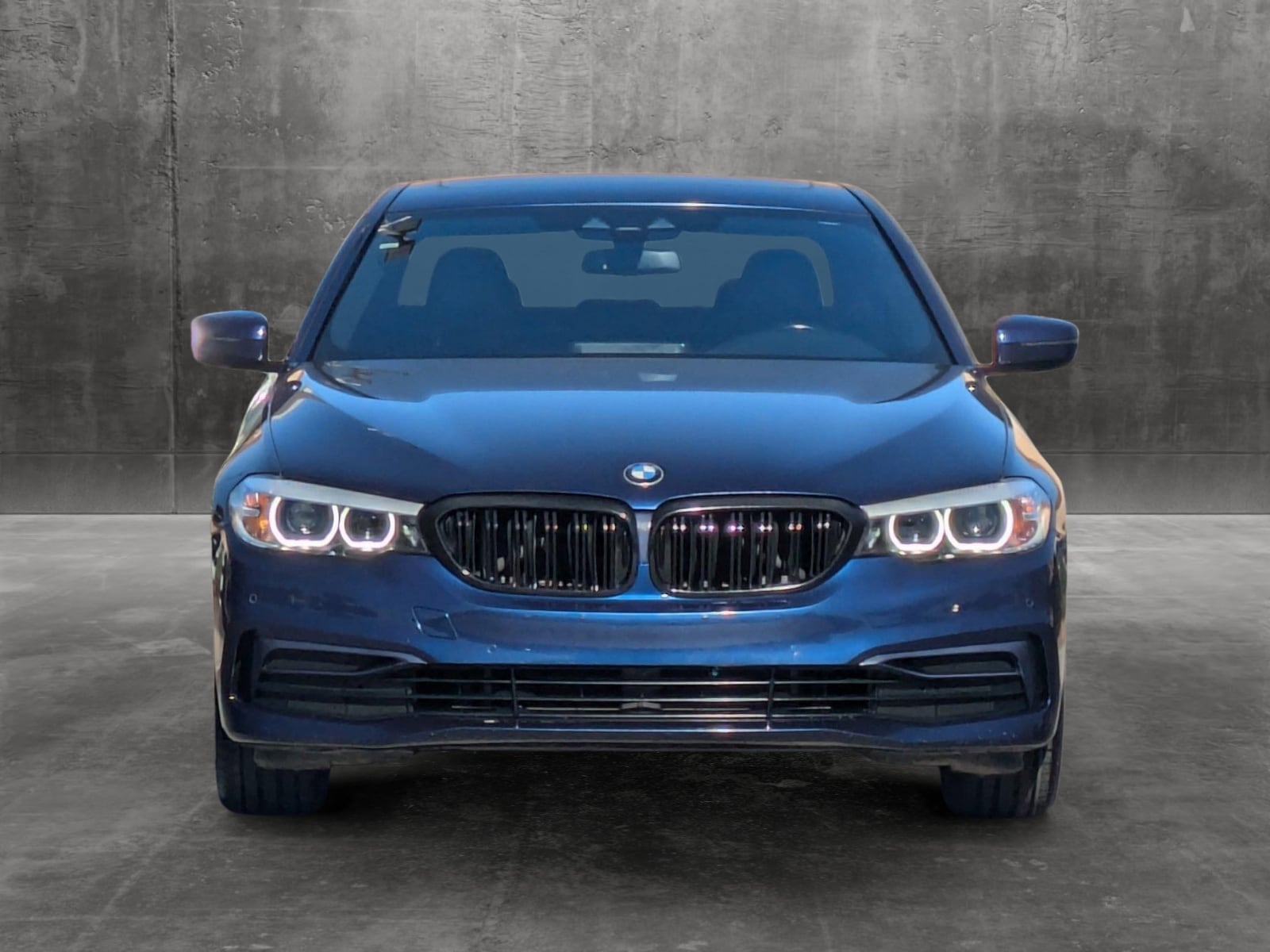 Used 2019 BMW 5 Series 530i with VIN WBAJA5C51KWA57930 for sale in Valencia, CA