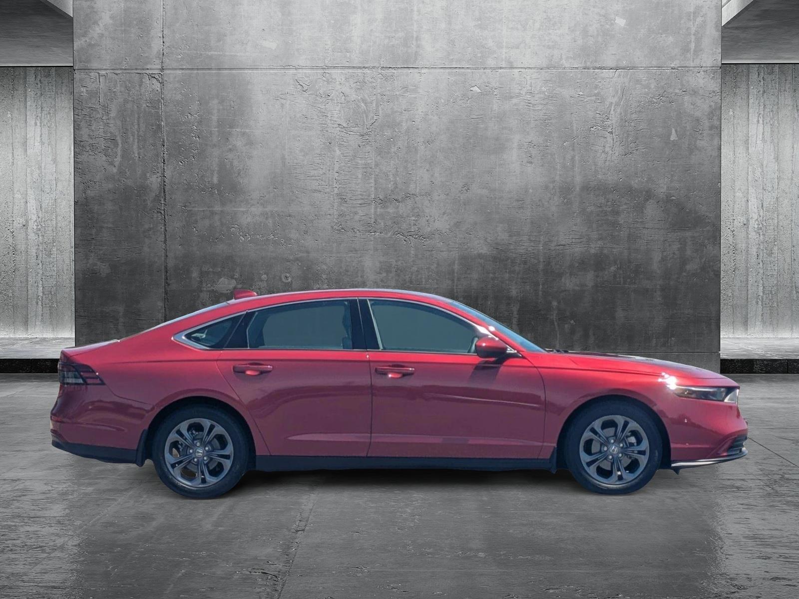 2023 Honda Accord EX photo 4