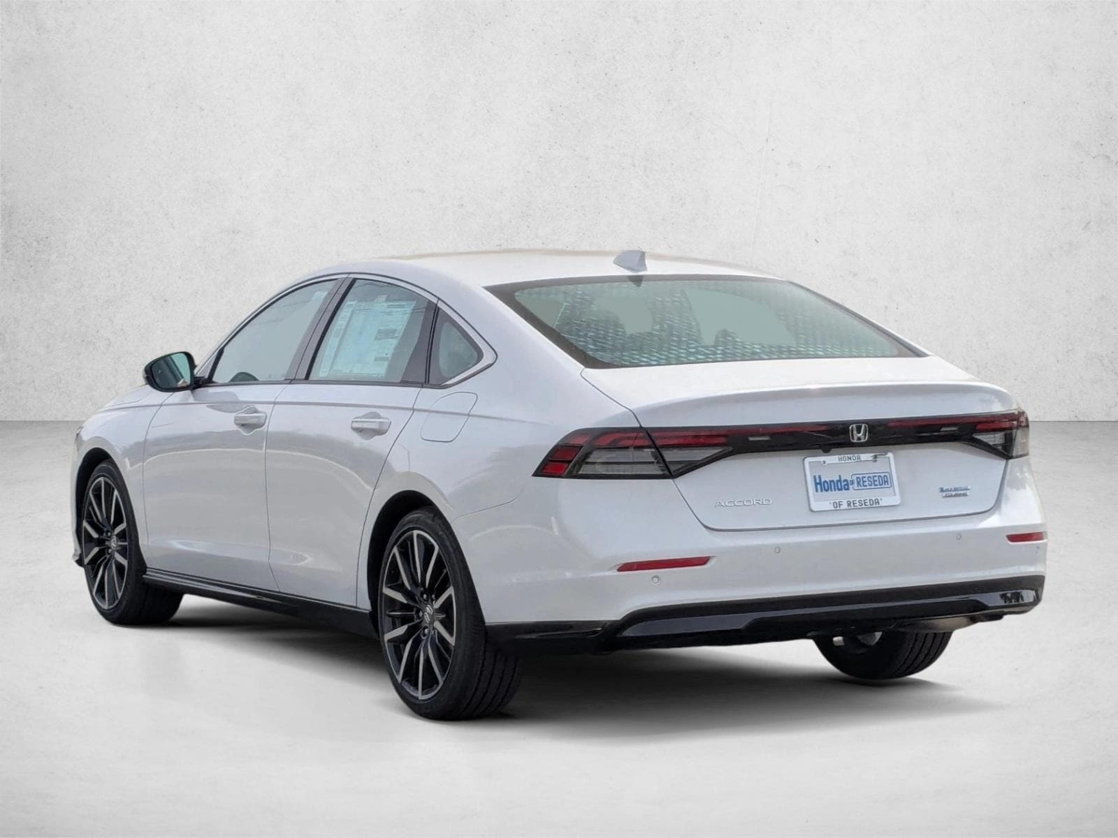 2026 Honda Accord Hybrid Touring - Photo 9