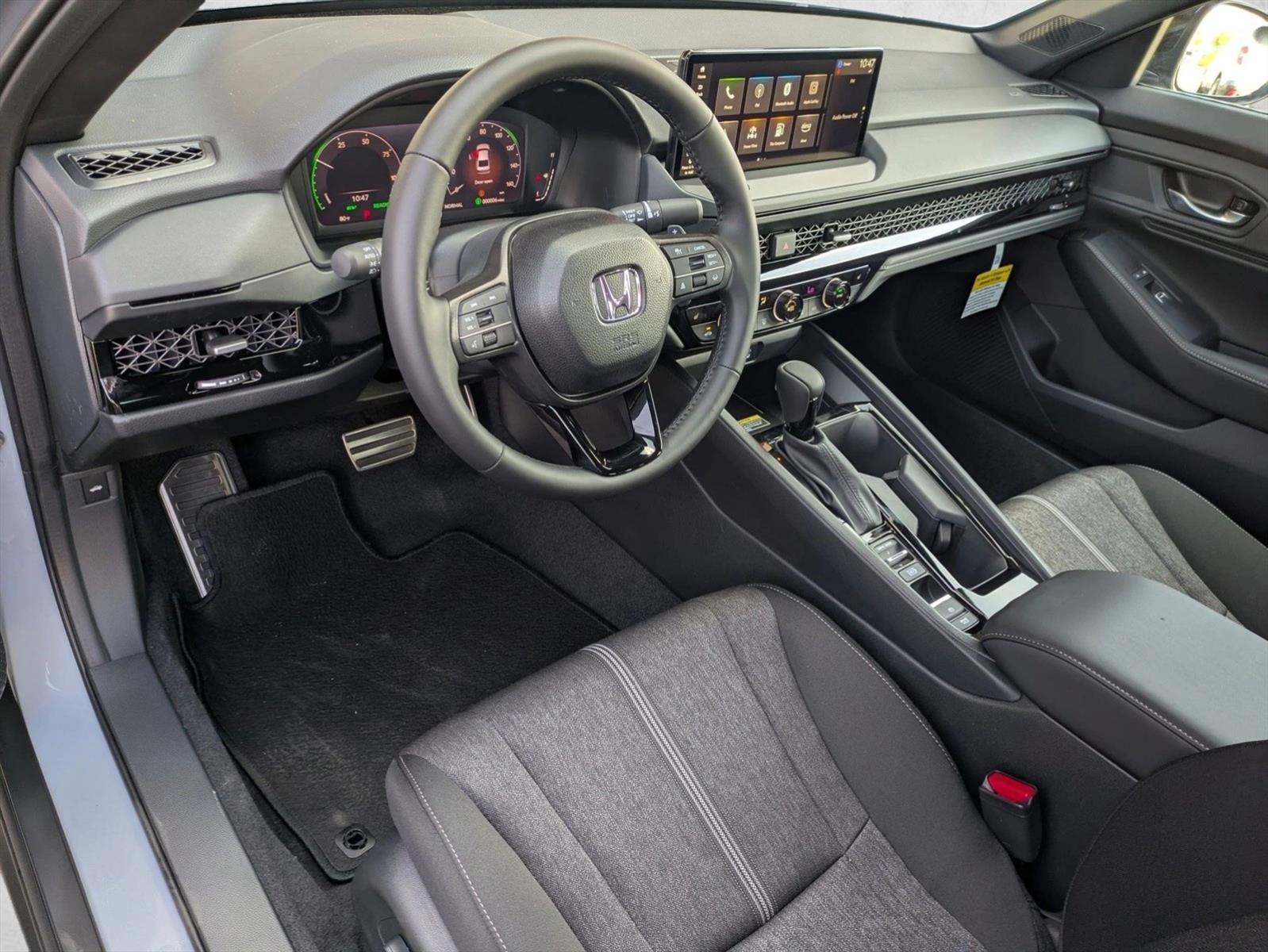 2025 Honda Accord Hybrid Sport photo 3