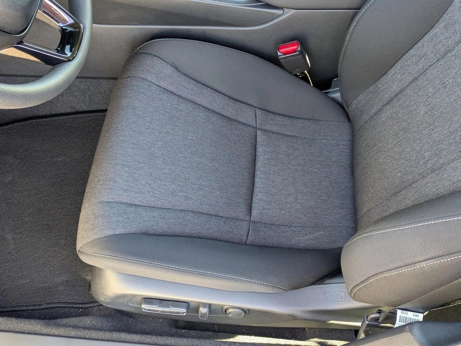 2025 Honda Accord 1.5T SE photo 4