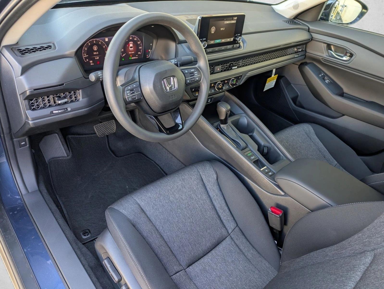 2025 Honda Accord SE photo 3