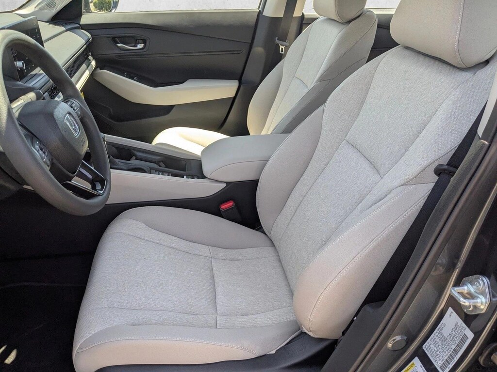 New 2026 Honda Accord SE Sedan