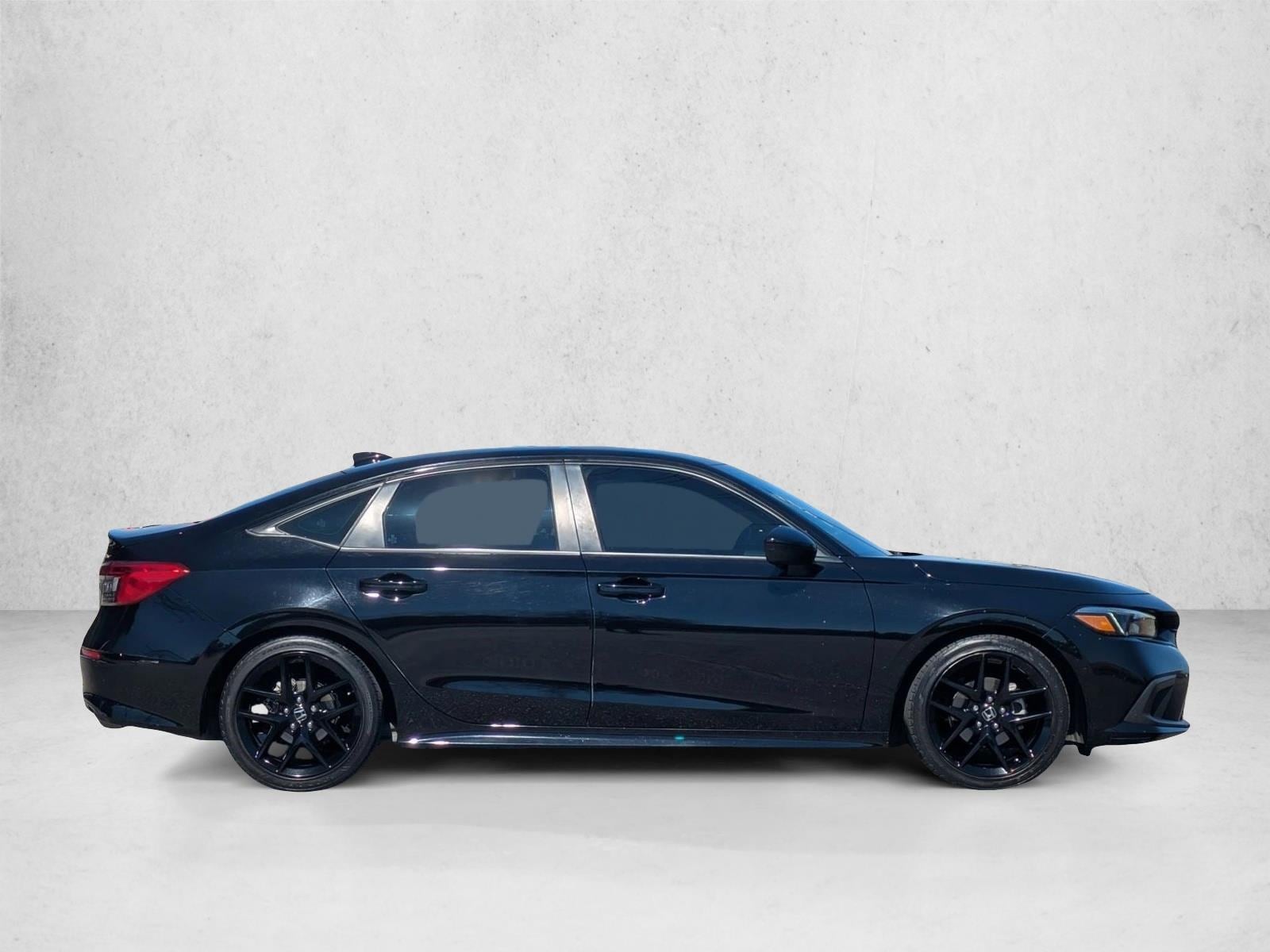 2023 Honda Civic Sport photo 4