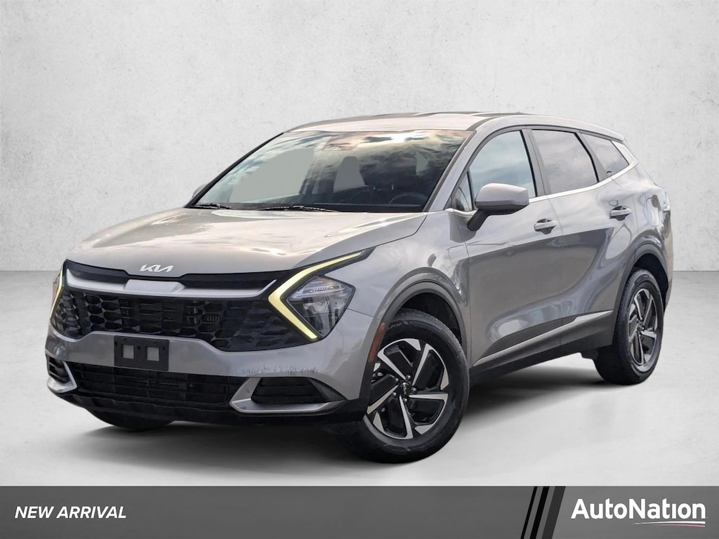 Used 2023 Kia Sportage Hybrid LX SUV