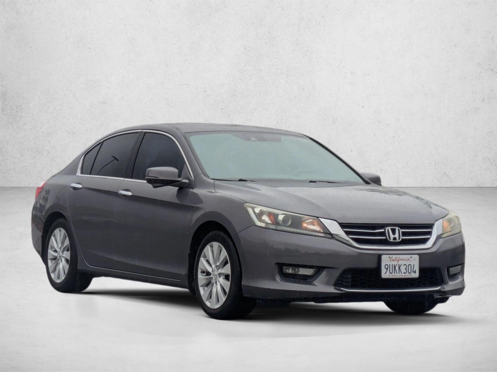 2015 Honda Accord EX-L photo 3