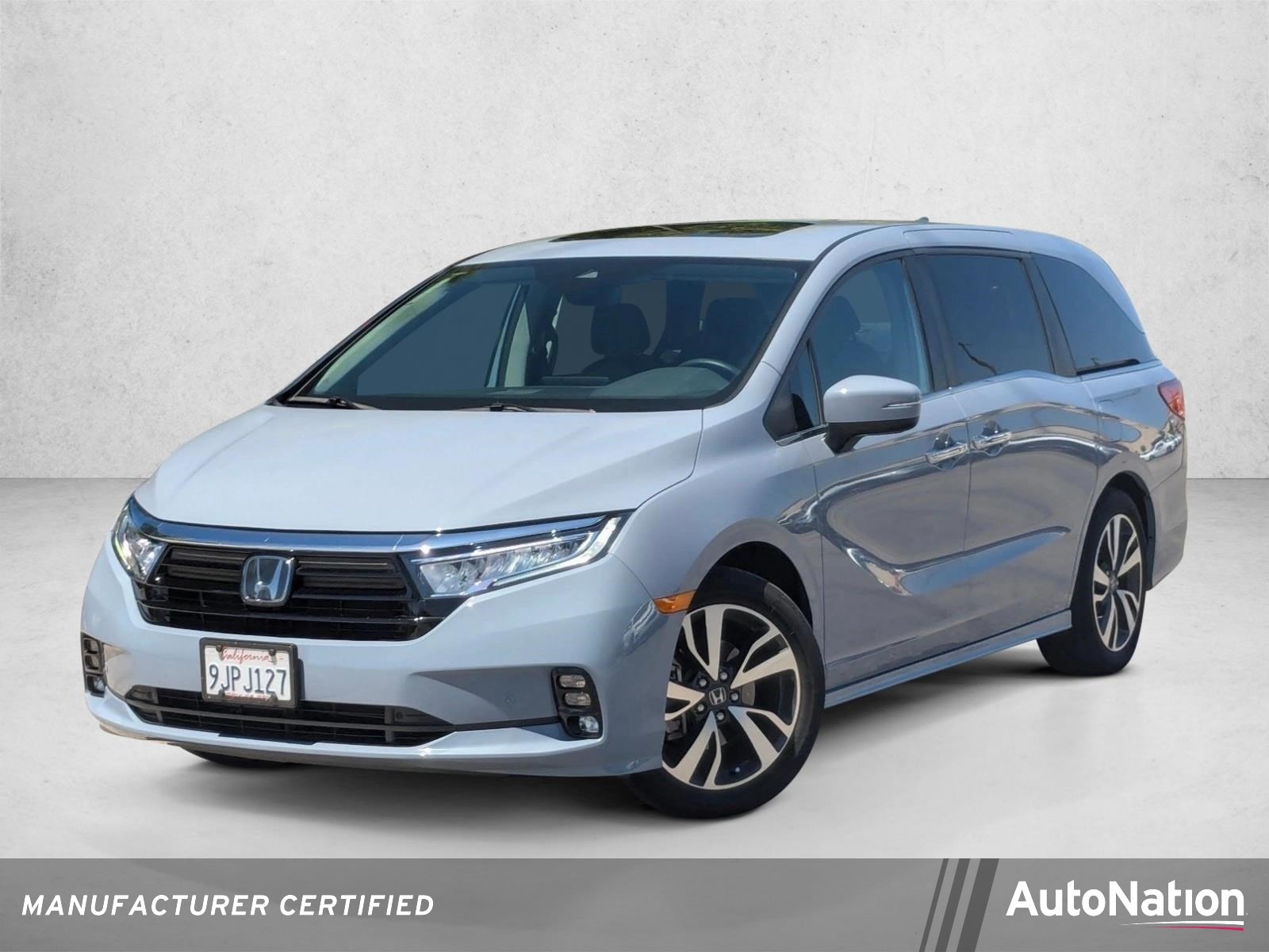 2024 Honda Odyssey Touring's photo