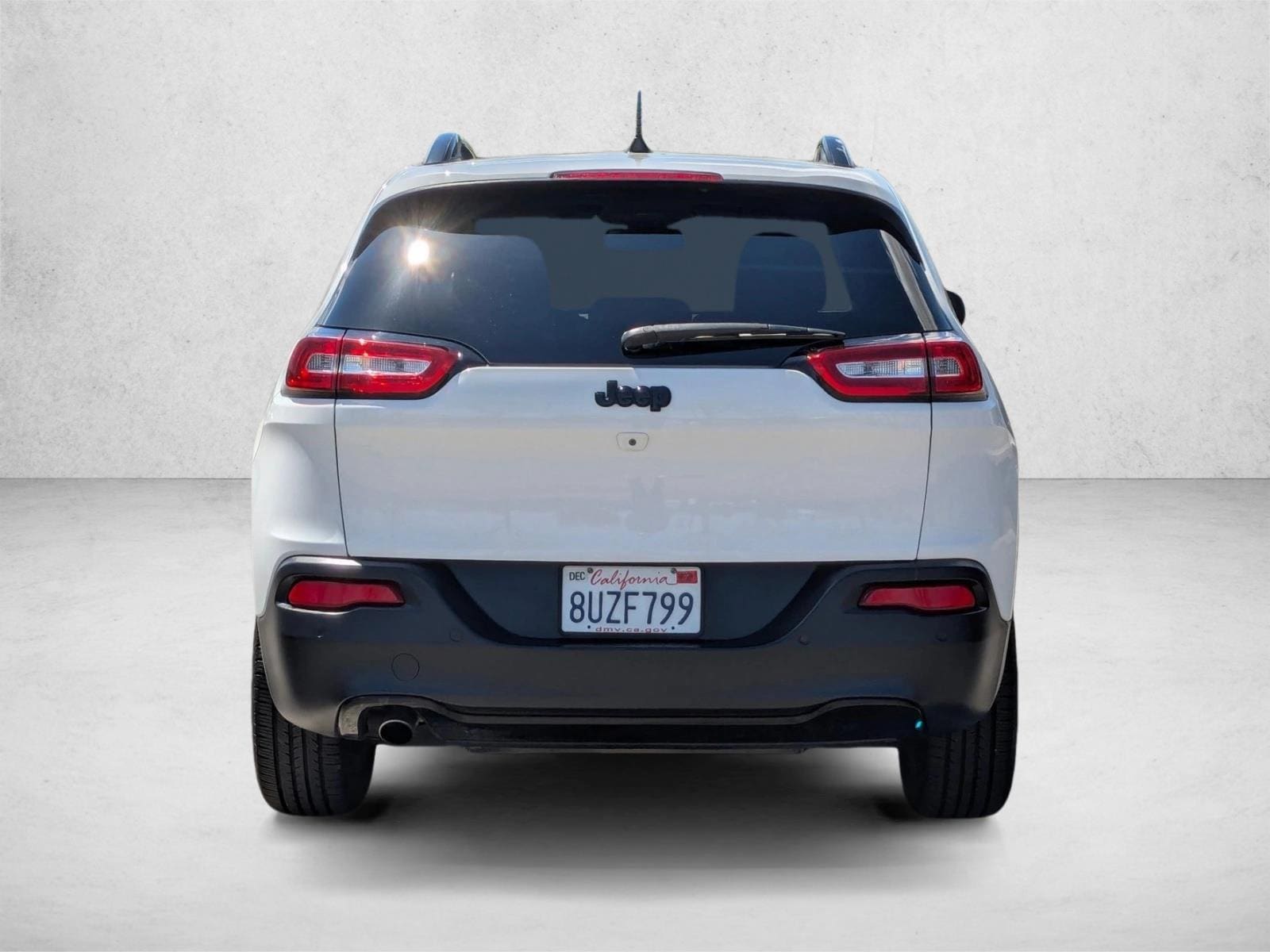 2018 Jeep Cherokee Limited FWD photo 6