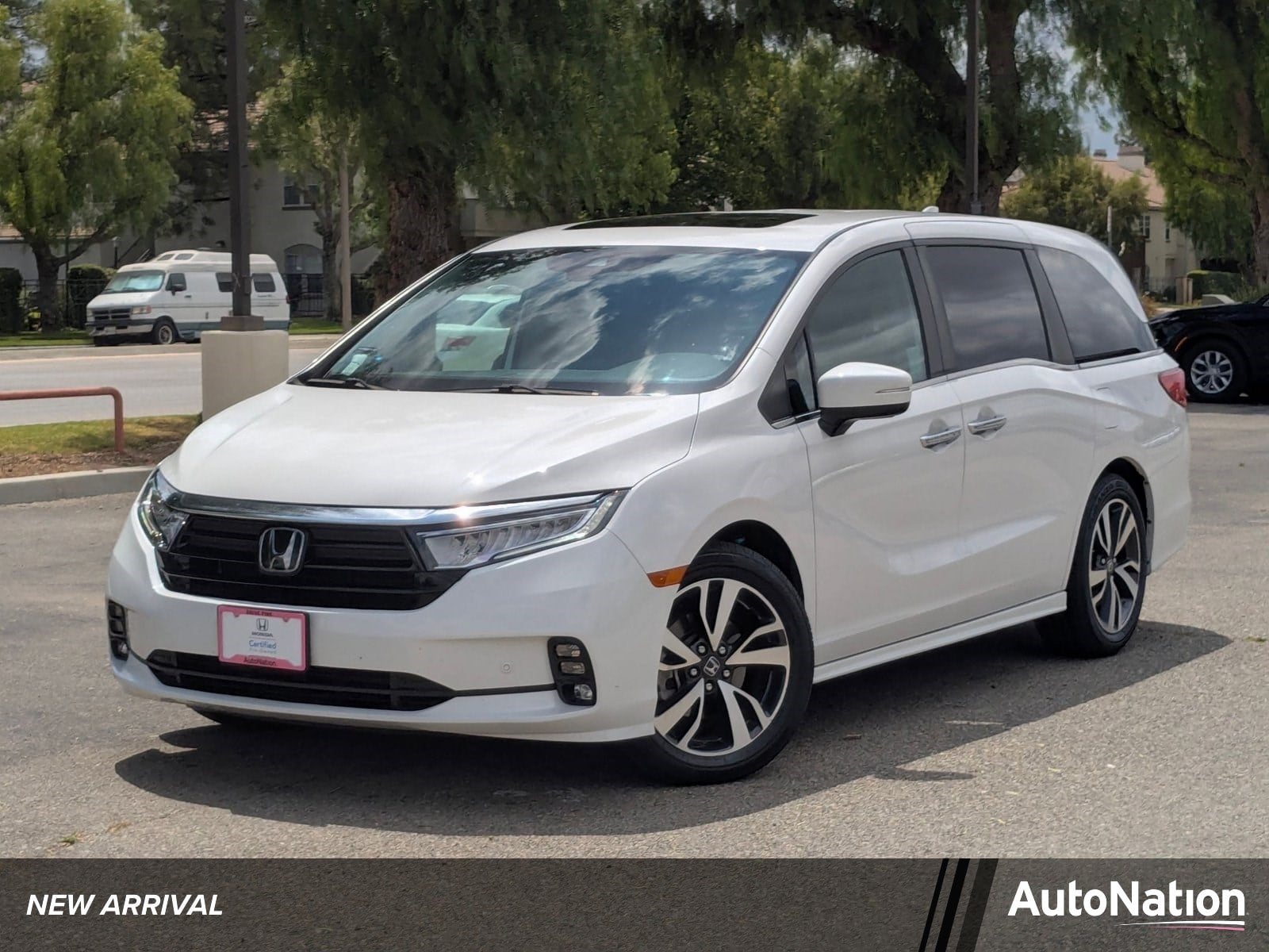 2024 Honda Odyssey Touring's photo