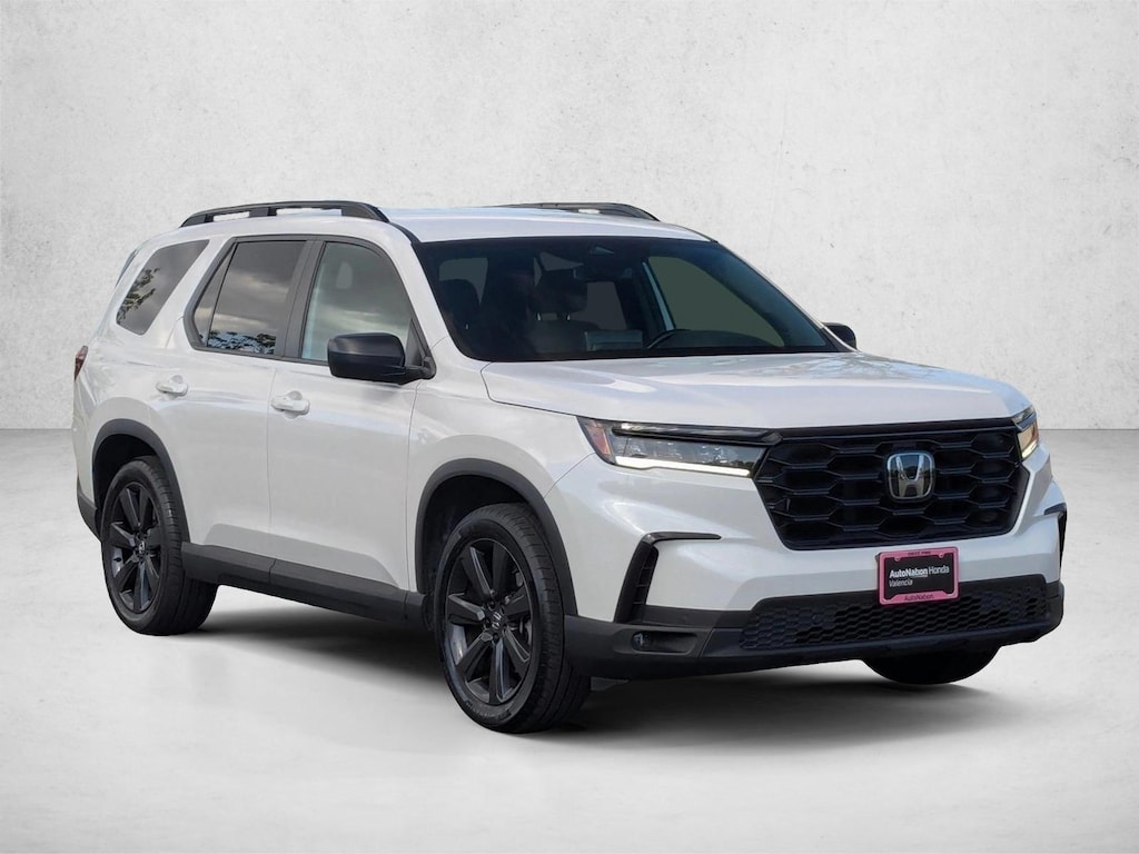 Used 2025 Honda Pilot Sport SUV