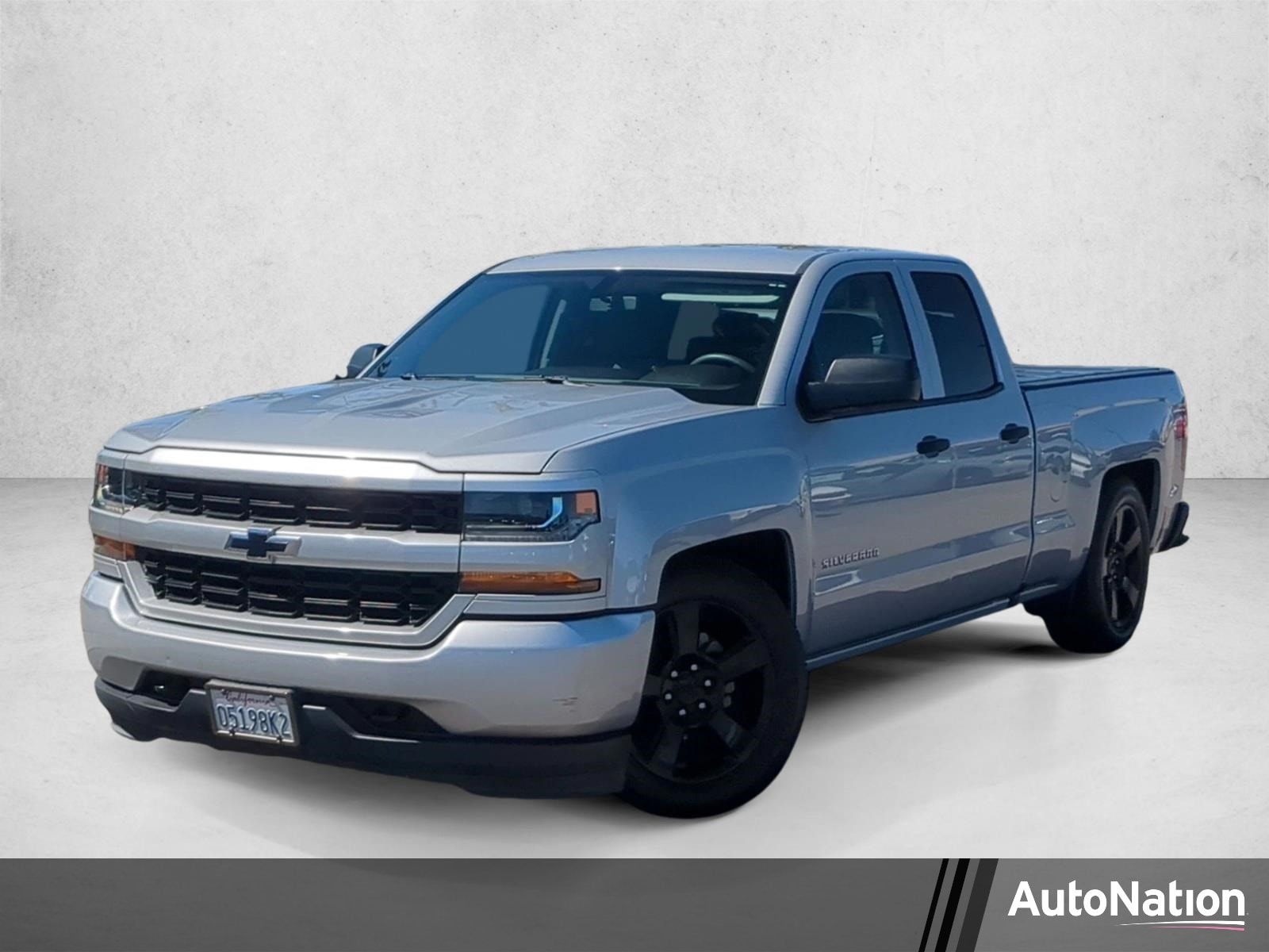 2018 Chevrolet Silverado 1500 Custom