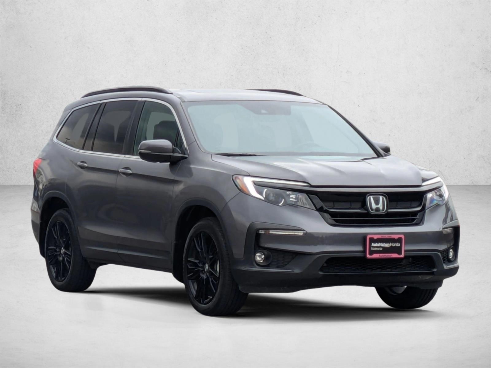 2022 Honda Pilot Special Edition photo 2