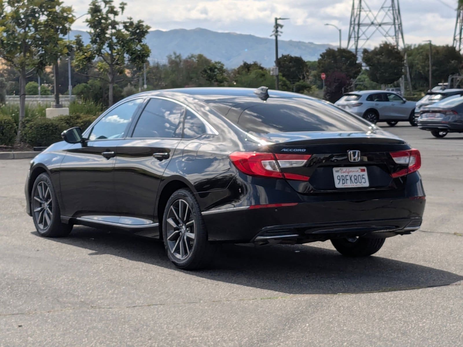 2022 Honda Accord EX-L 1.5T photo 3