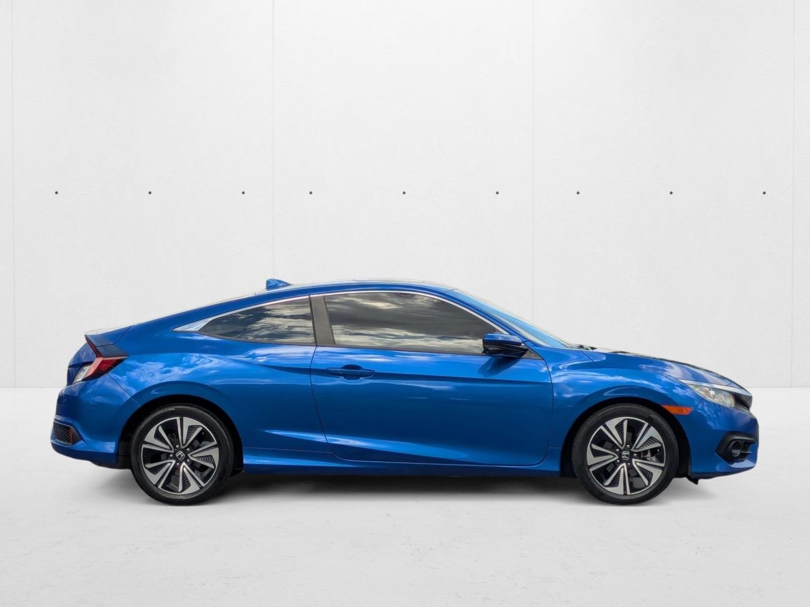 2016 Honda Civic EX-T photo 4