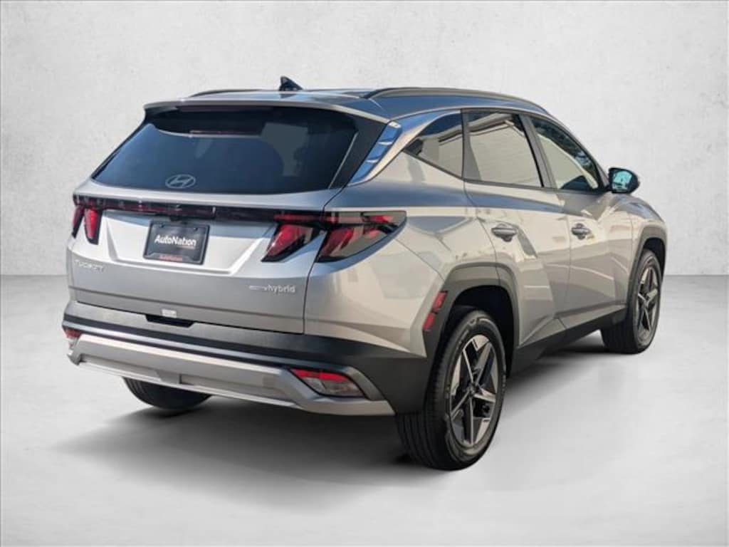 New 2026 Hyundai Tucson Hybrid SEL SUV