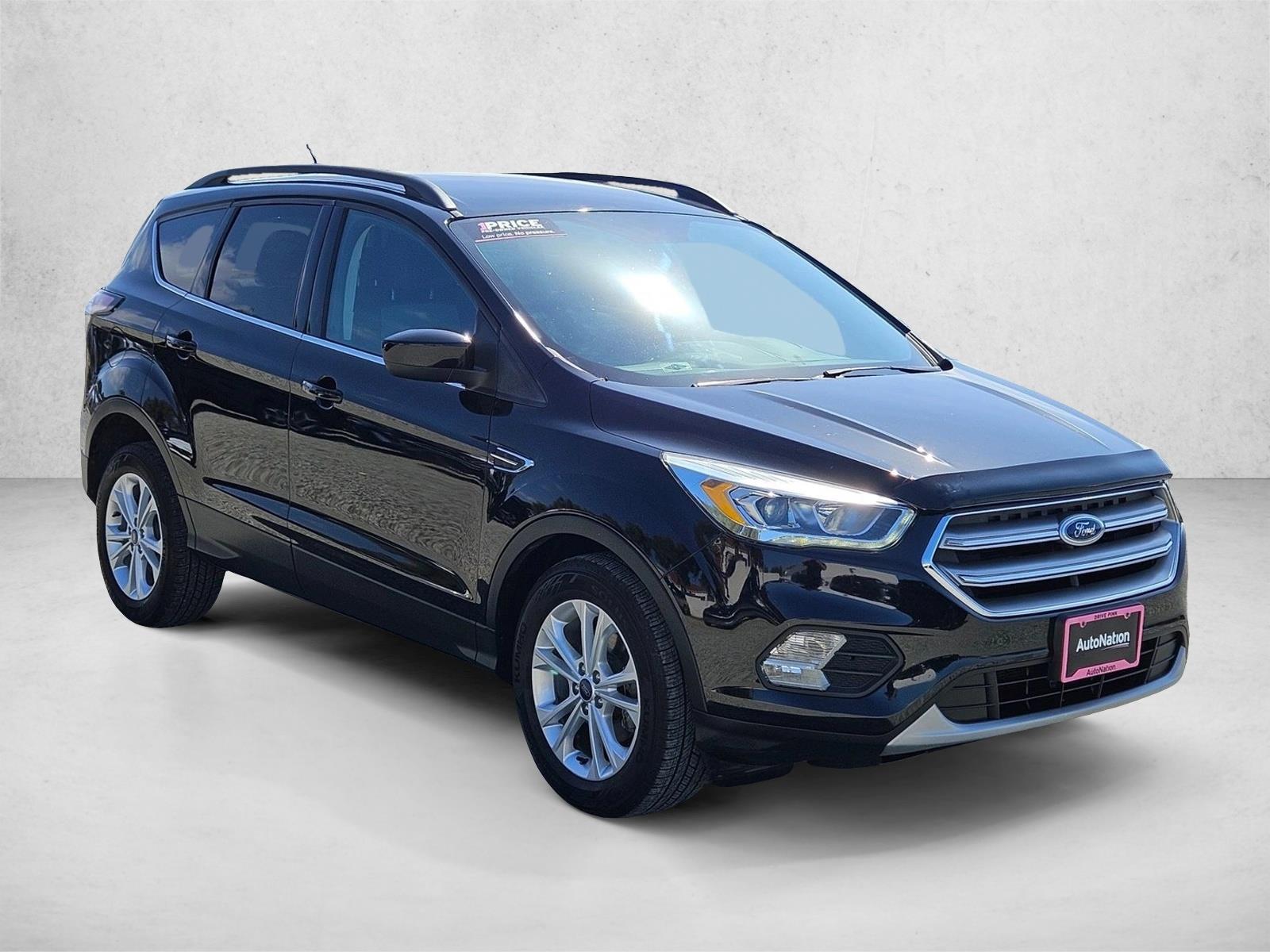 2017 Ford Escape SE photo 3