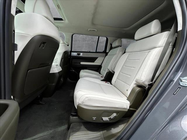 2025 Hyundai Santa Fe Calligraphy - Photo 18
